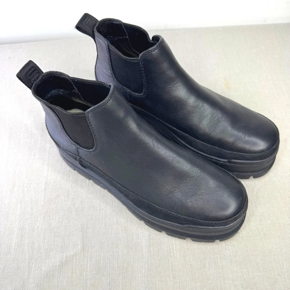 Ugg Merina Platform leather boots Size 9.5 womens‎